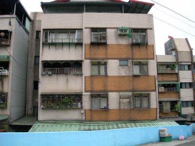 安樂區法拍公寓-4