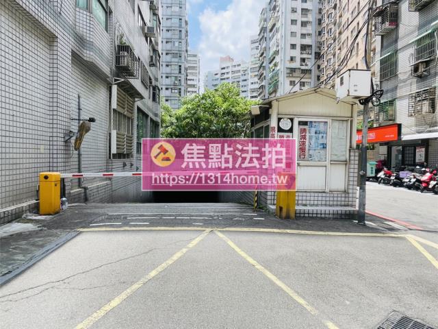 新莊大樓法拍-9