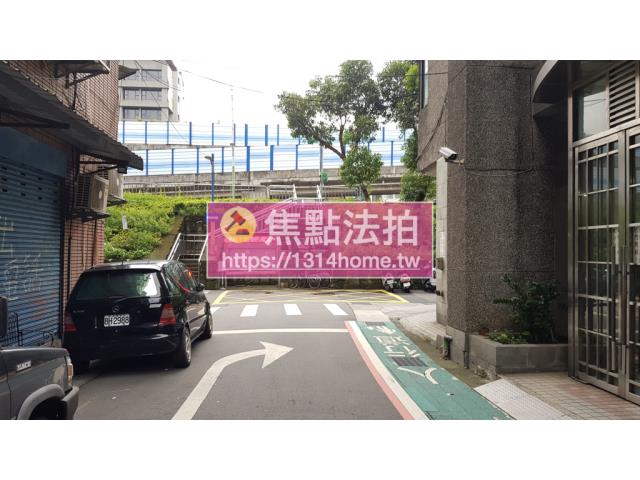 台北中山區店面法拍-8