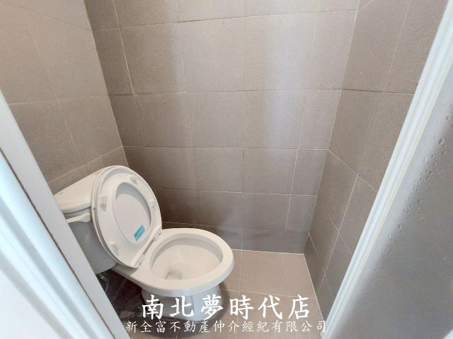 台南東區套房-9