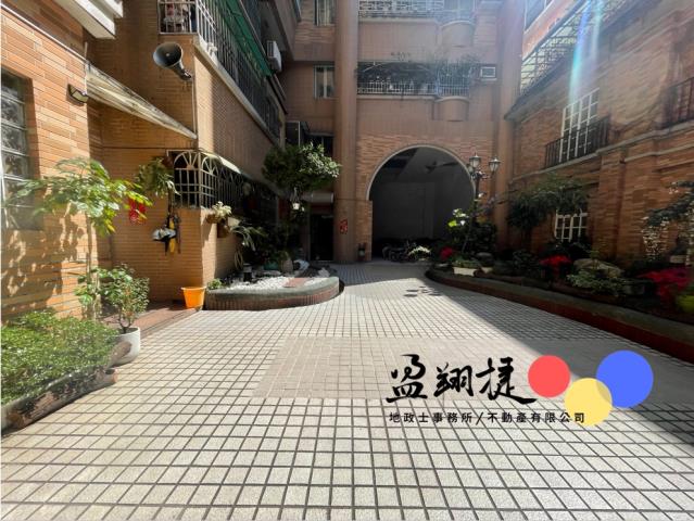 高雄三民區大樓-1