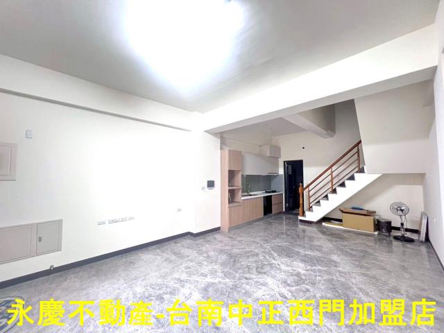 台南永康透天-1