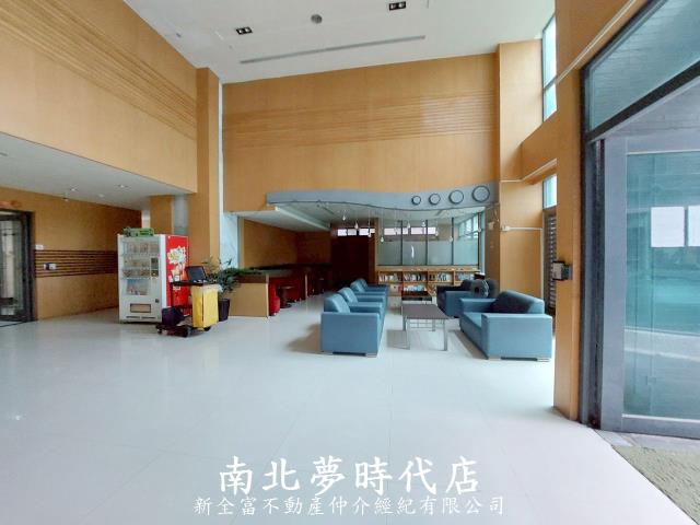 台南東區套房-12