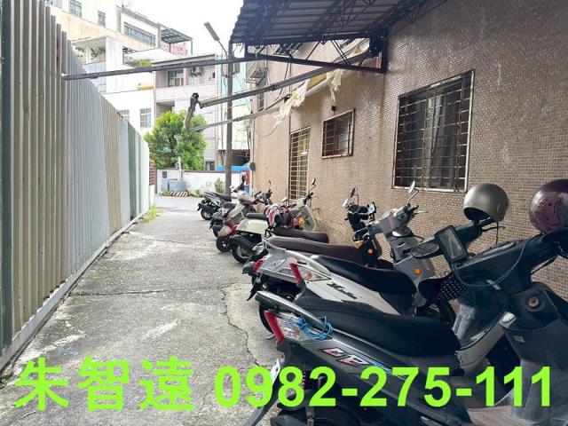 東區公寓-12