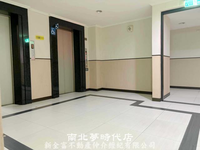 台南東區套房-9