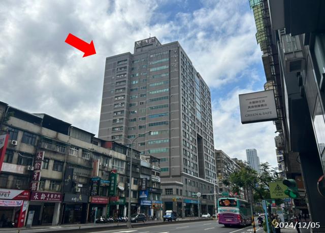 台北信義區大樓法拍-1