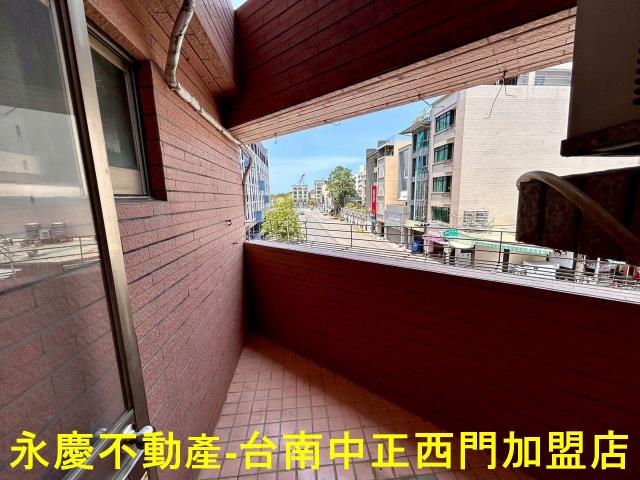 台南東區大樓-10