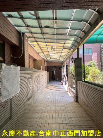 台南東區大樓-13