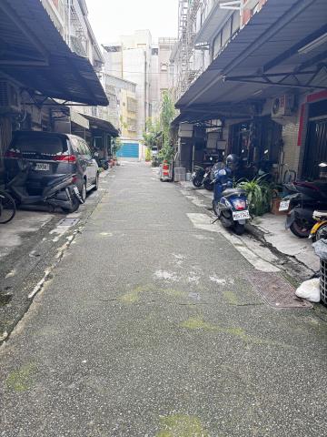 高雄前鎮透天拍賣-3