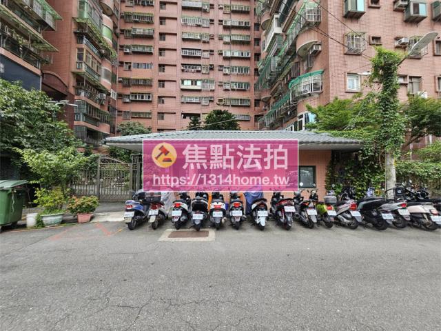 新北大樓法拍-4