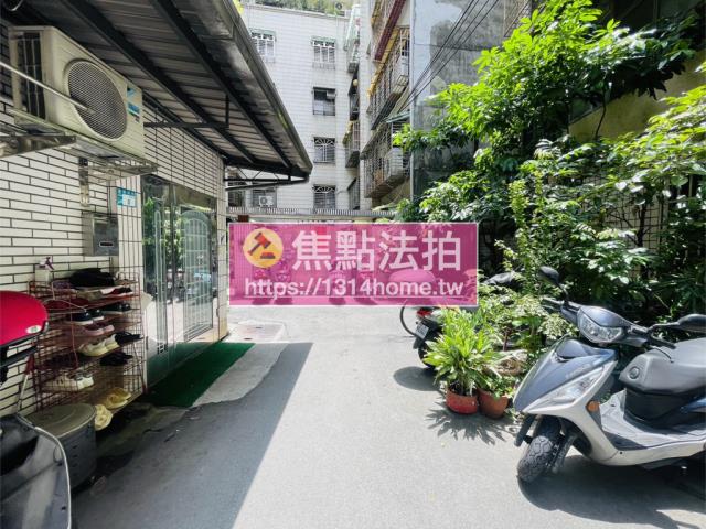 板橋公寓法拍-9