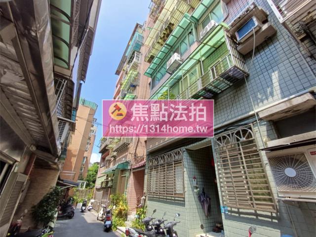 新北淡水拍賣華廈-2
