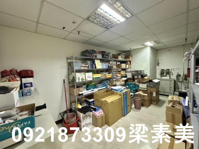 台南東區商辦-10