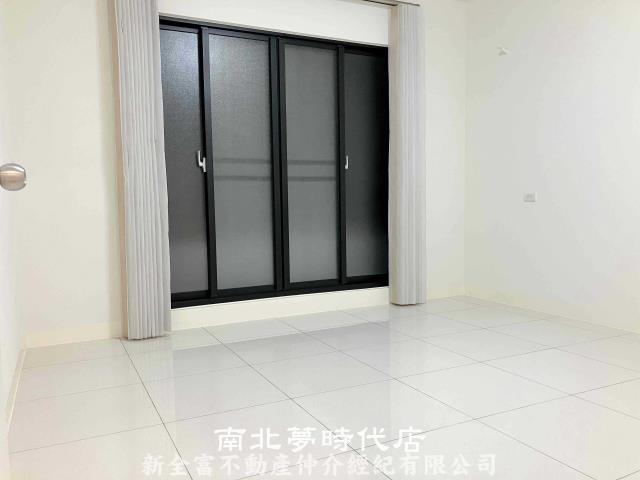 台南東區透天-8