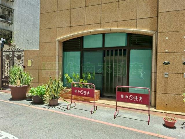 台北士林店面-11