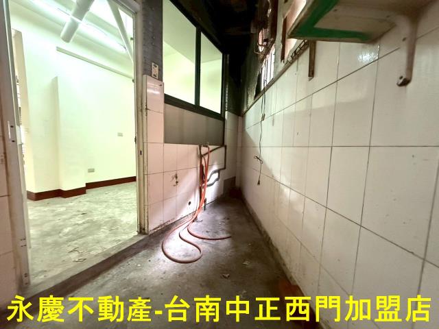 東區大樓-4