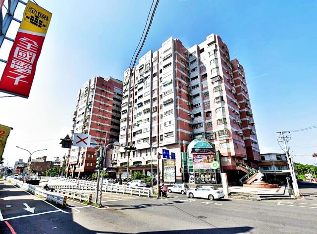 斗六市洛陽路金鑽國宅