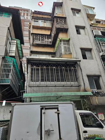 台北萬華拍賣公寓-3