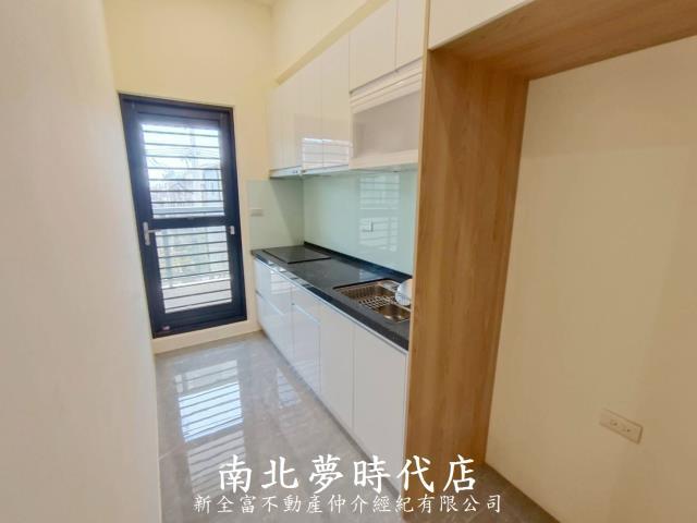 台南華廈-4