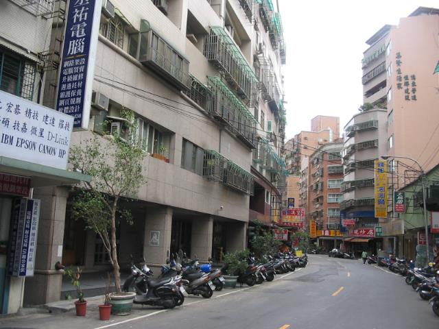 新北蘆洲華廈法拍-4