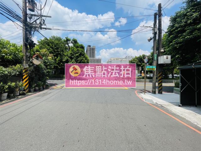新北土城華廈法拍-11