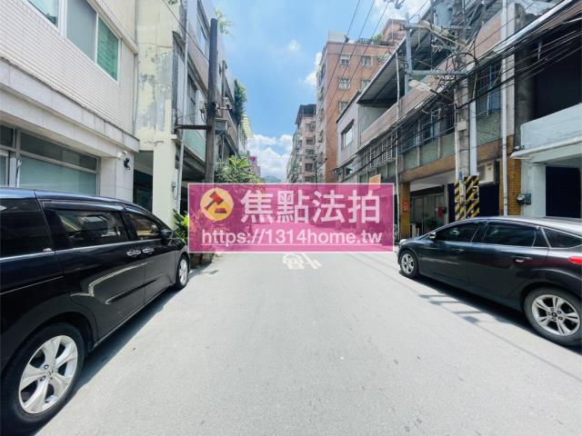 新北土城華廈法拍-12