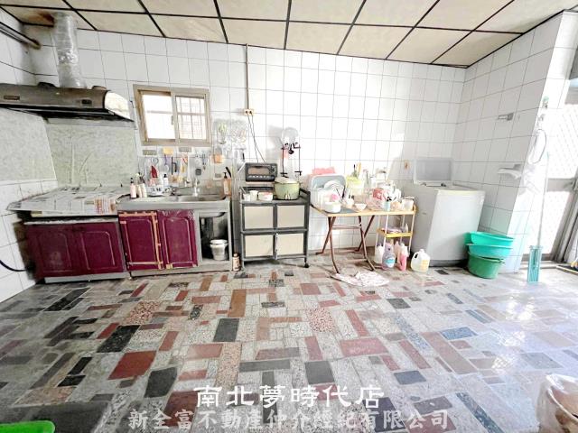 東區透天-8
