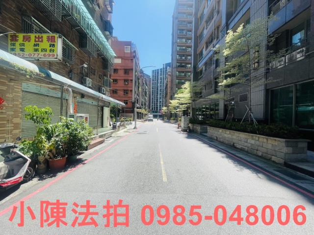蘆洲華廈法拍-9