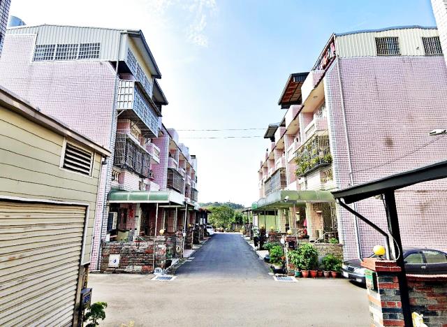 苗栗市新英里凱悅透天