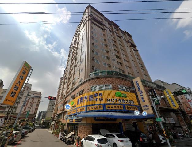 高雄鳳山大樓拍賣-4