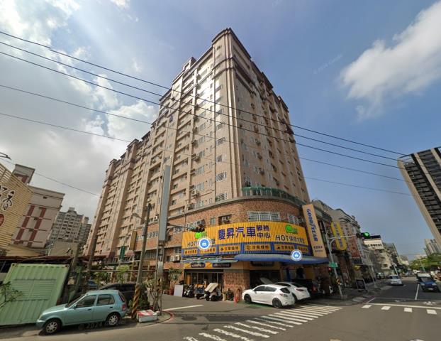 高雄鳳山大樓拍賣-6