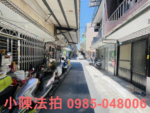 新北泰山透天法拍-8