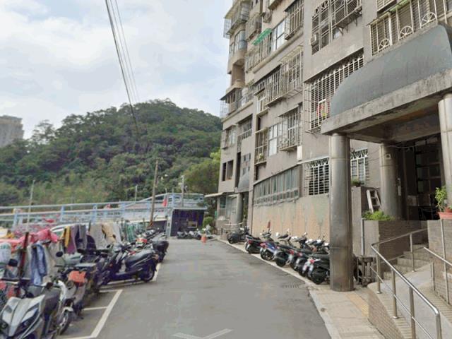 新北五股大樓法拍-7