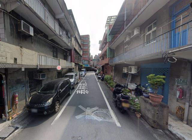 泰山法拍透天-5