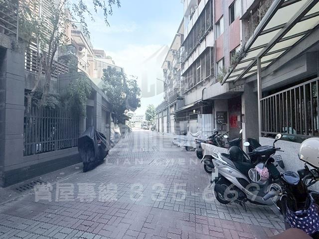 台南東區透天-15