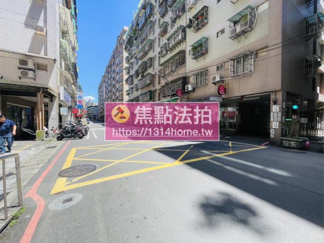 新北大樓法拍-8