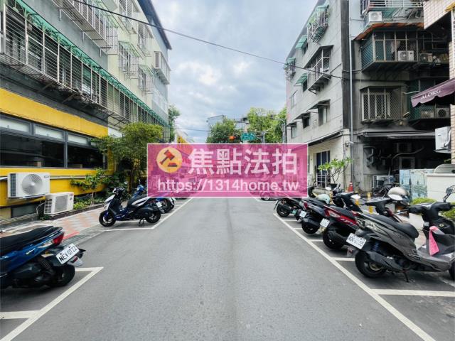 台北松山公寓法拍-8
