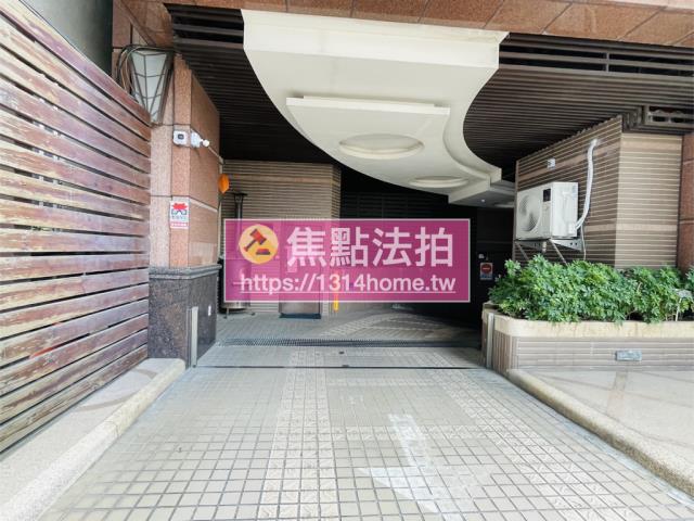板橋法拍大樓-5