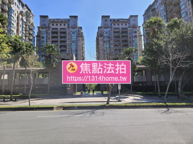 台北士林法拍大樓-1