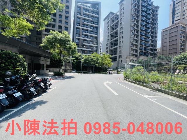 三重法拍大樓-7
