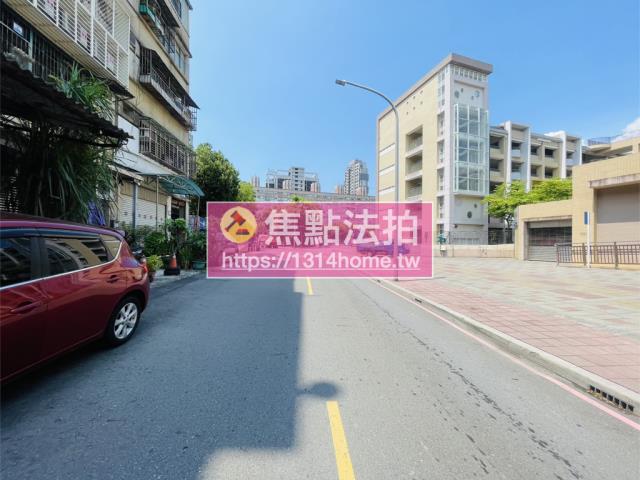 新北拍賣公寓-10