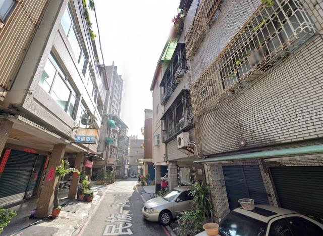 三民區法拍透天-8