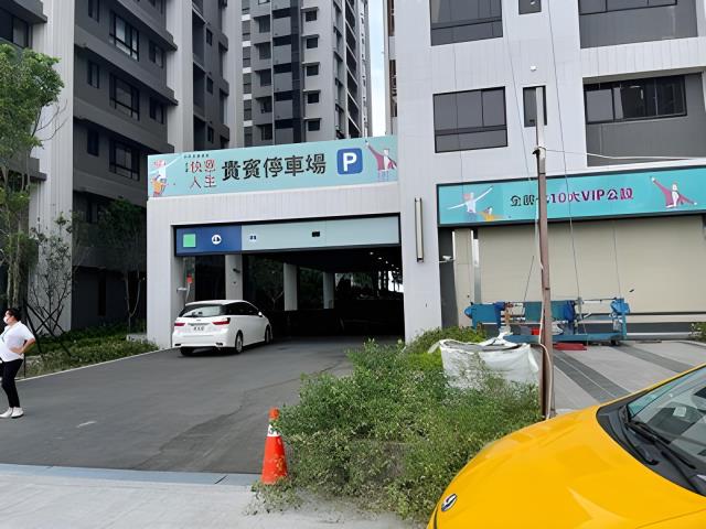 新北八里大樓法拍-7