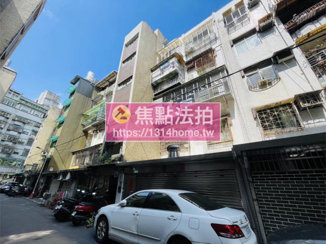 信義區法拍公寓-2