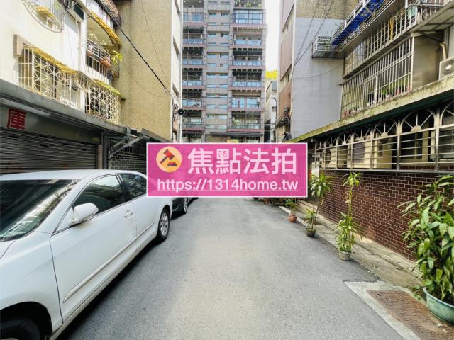 信義區法拍公寓-7