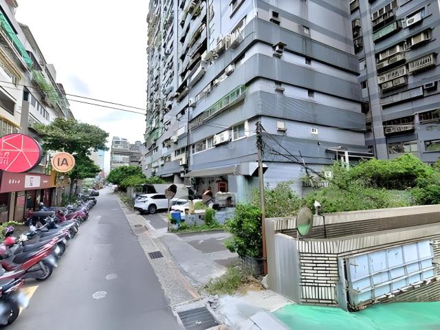 台北松山法拍大樓-10
