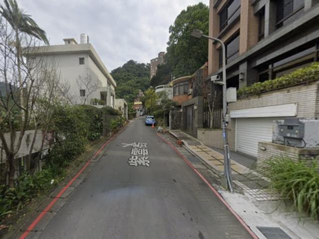 信義區透天法拍-6