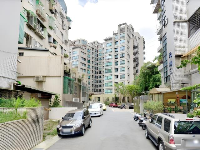 台北內湖華廈法拍-4