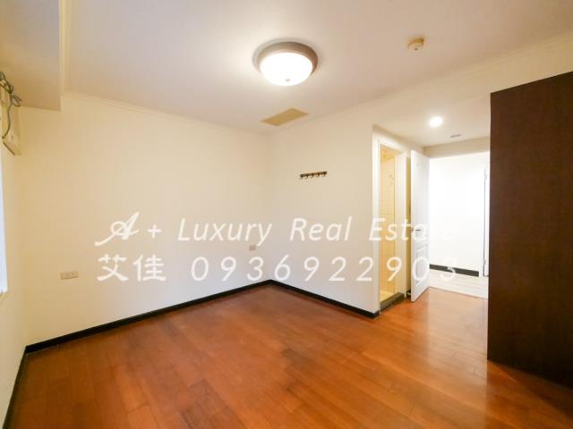 卡納琳花園名廈