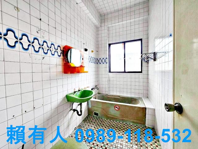 台南東區透天-13